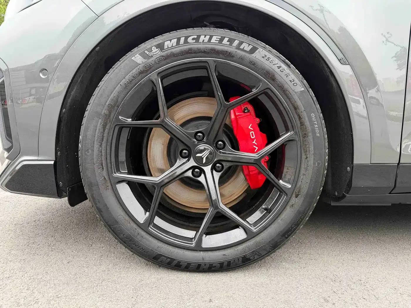 Voyah Free 2025 Model 318 259km 4WD Explorer Edition — миниатюра 4