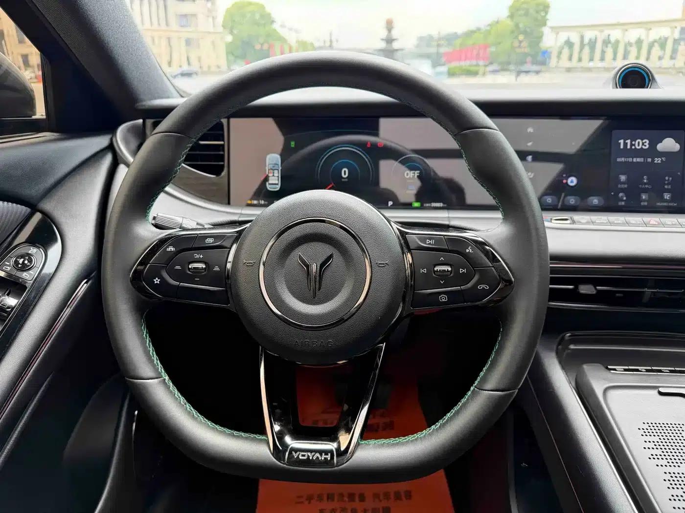 Voyah Free 2025 Model 318 259km 4WD Explorer Edition — миниатюра 9