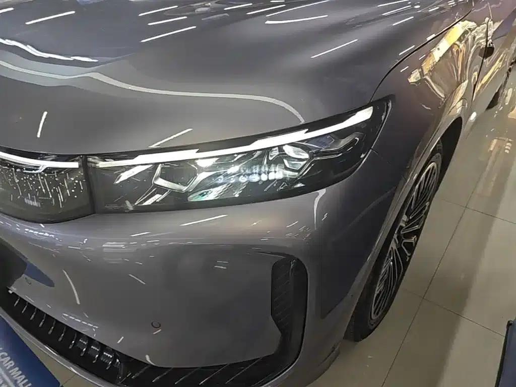 Voyah Free 2025 Free+ 4WD Qiankun Edition — миниатюра 24