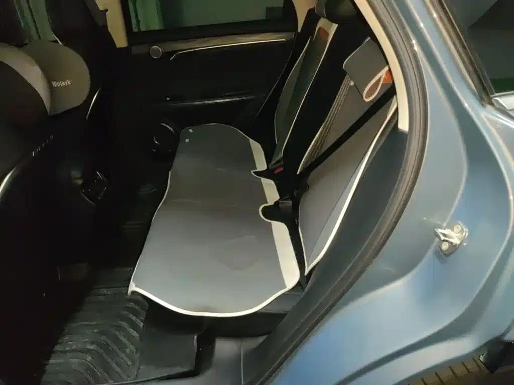 Voyah FREE 2021 AWD Standard Range Extender Exclusive Luxury Package — миниатюра 15