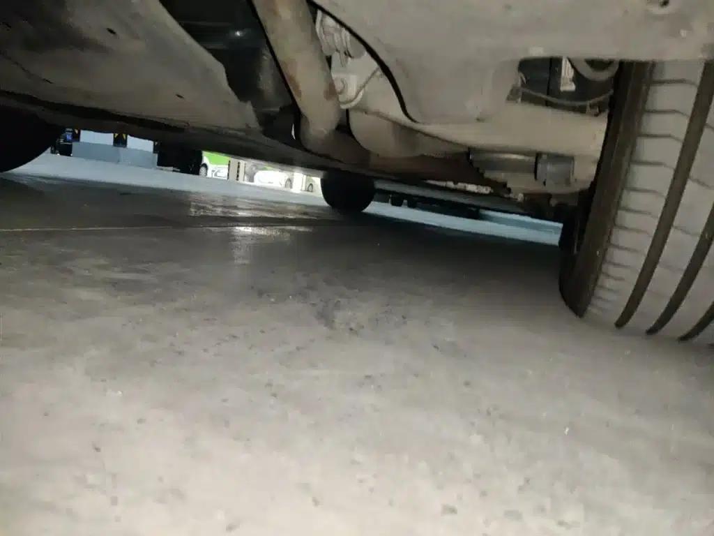 Voyah FREE 2021 AWD Standard Range Extender Exclusive Luxury Package — миниатюра 17