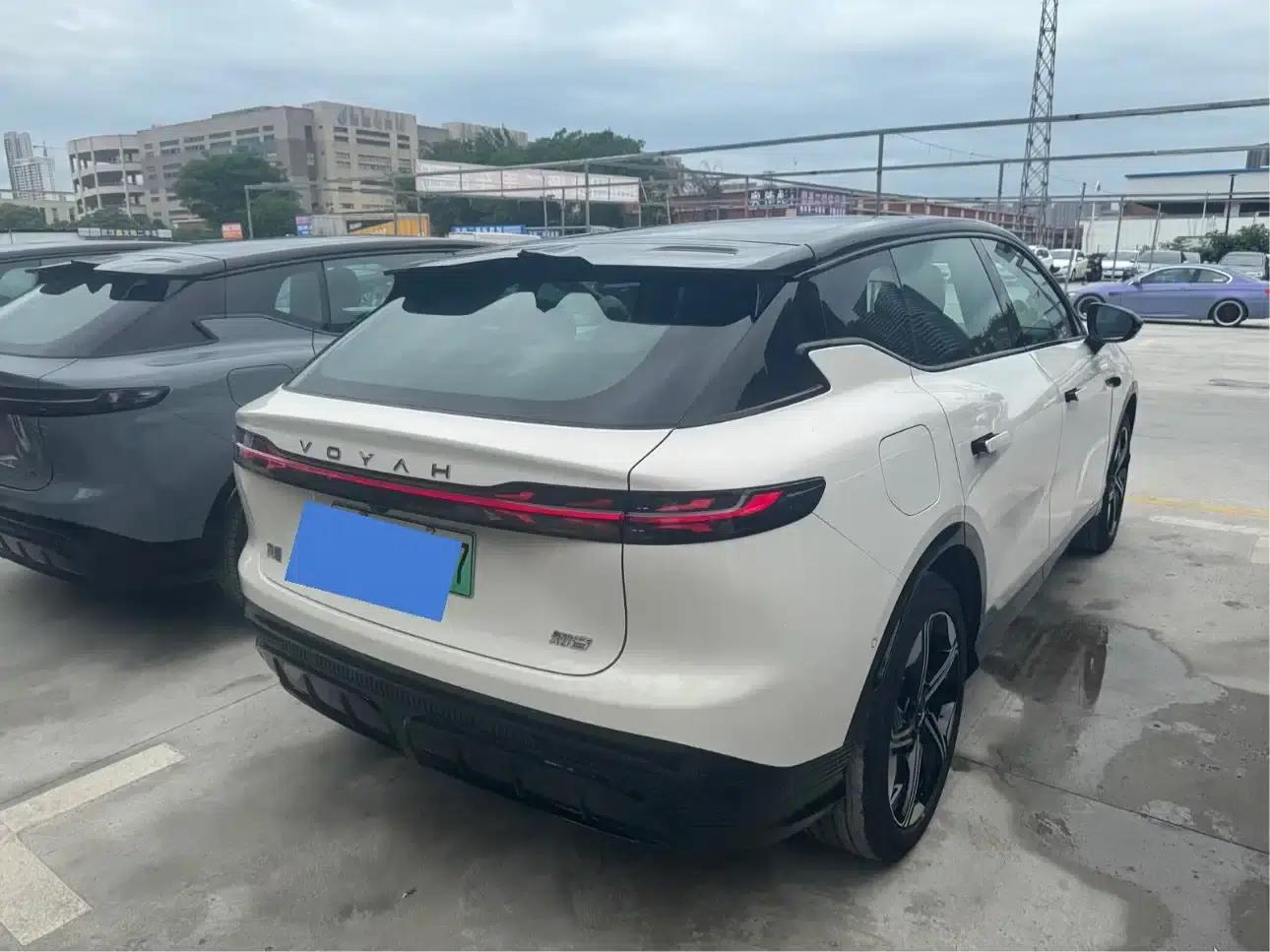 Voyah 2024 Long Range Supercharging Edition — миниатюра 11