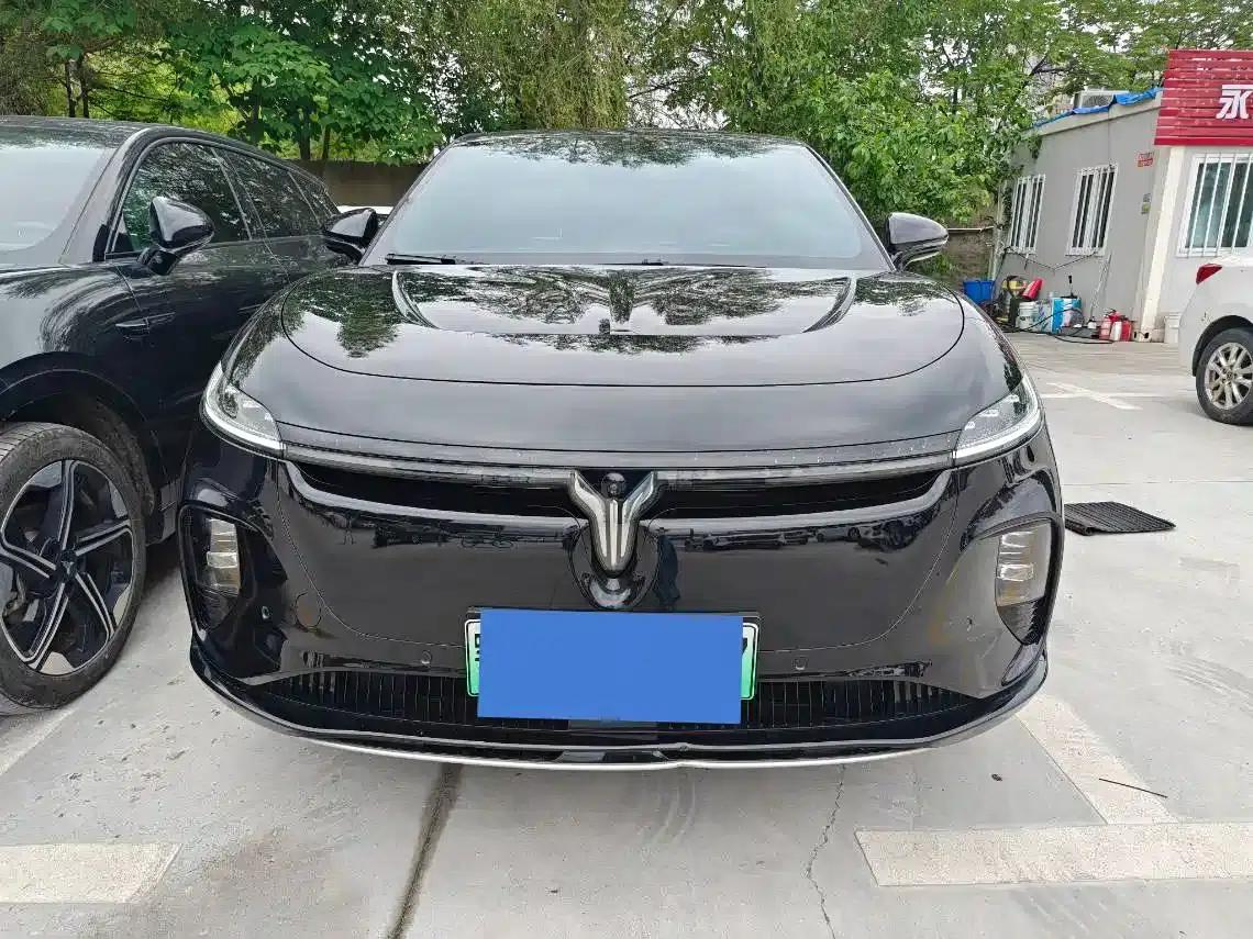 Voyah 2024 Long Range Supercharging Edition — миниатюра 2