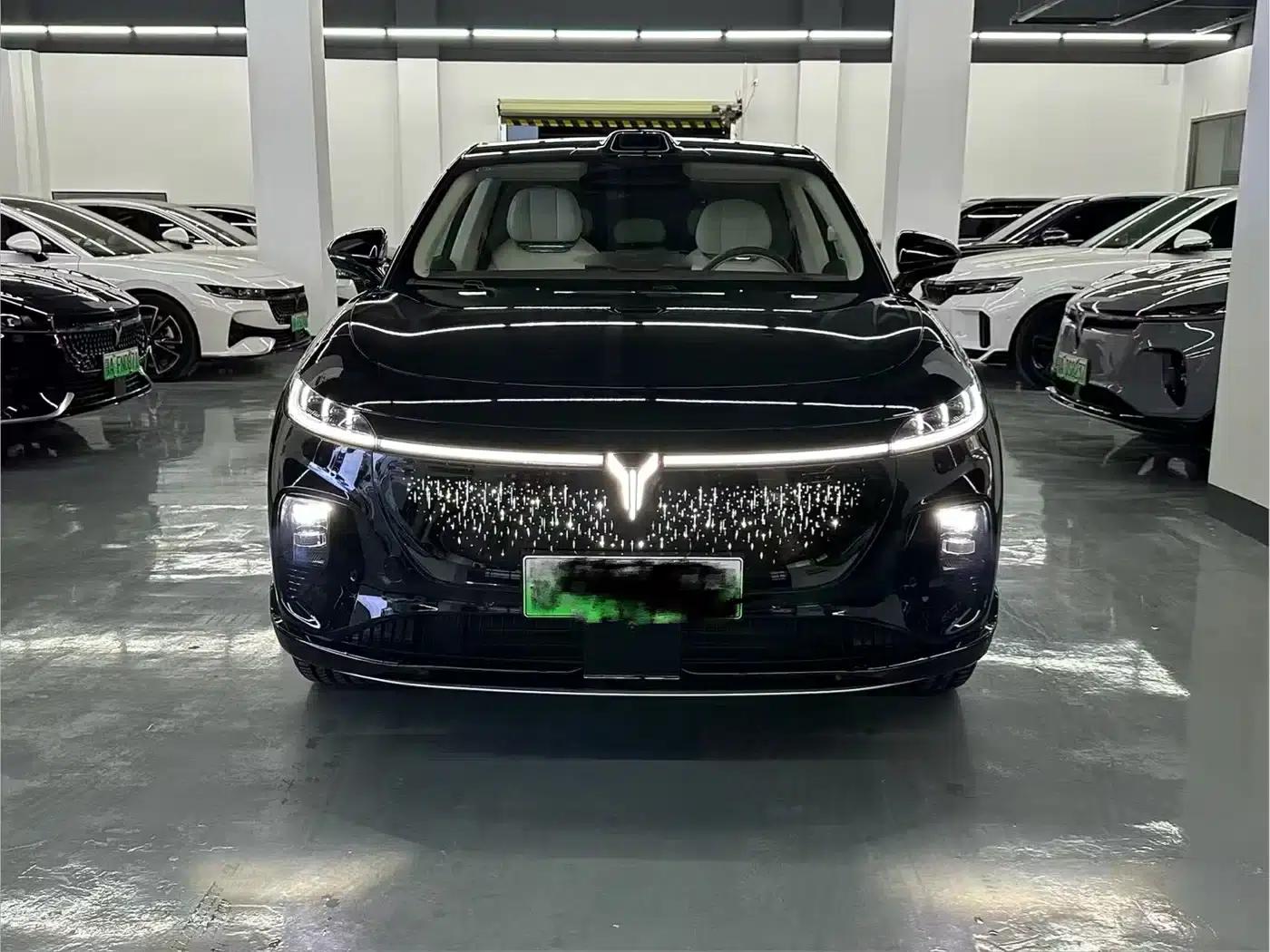 Voyah 2025 Four-Wheel Drive Qiankun Edition — миниатюра 2