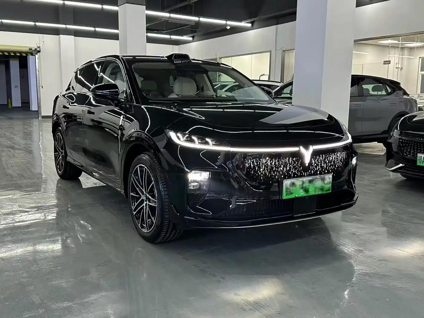 Voyah 2025 Four-Wheel Drive Qiankun Edition — миниатюра 3