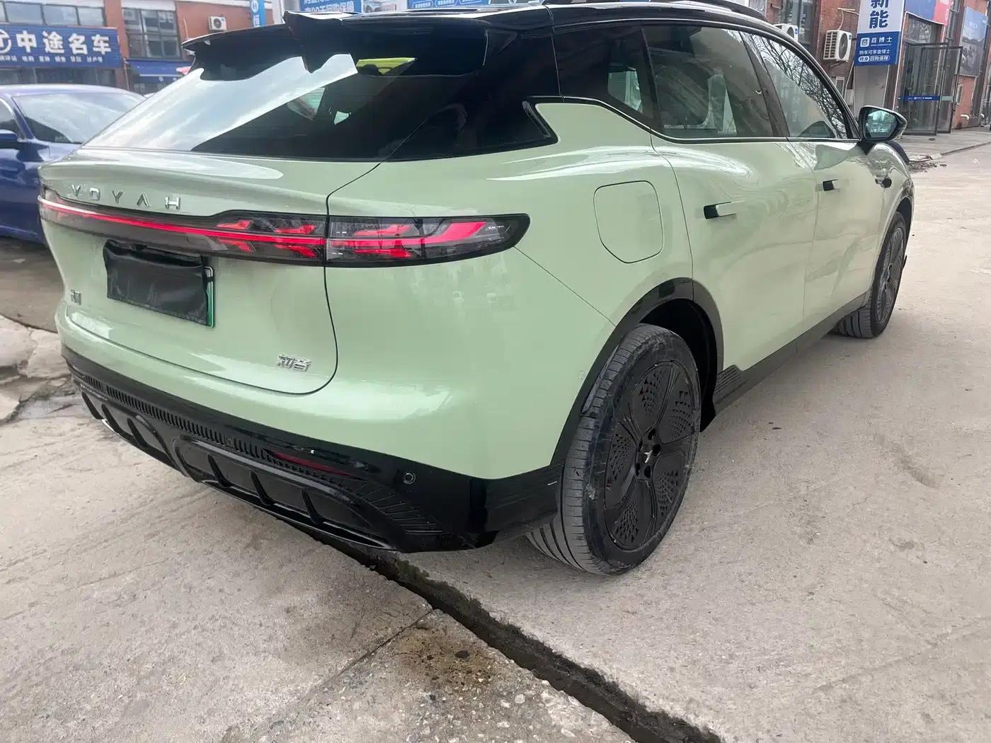Voyah Smart Edition 2024 Model with Extended Range — миниатюра 13