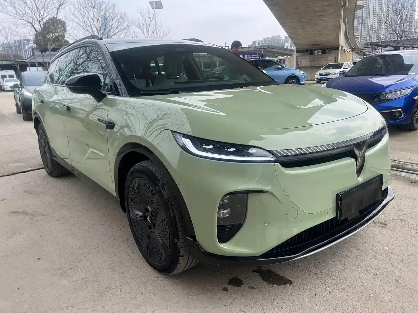 Voyah Smart Edition 2024 Model with Extended Range — миниатюра 3