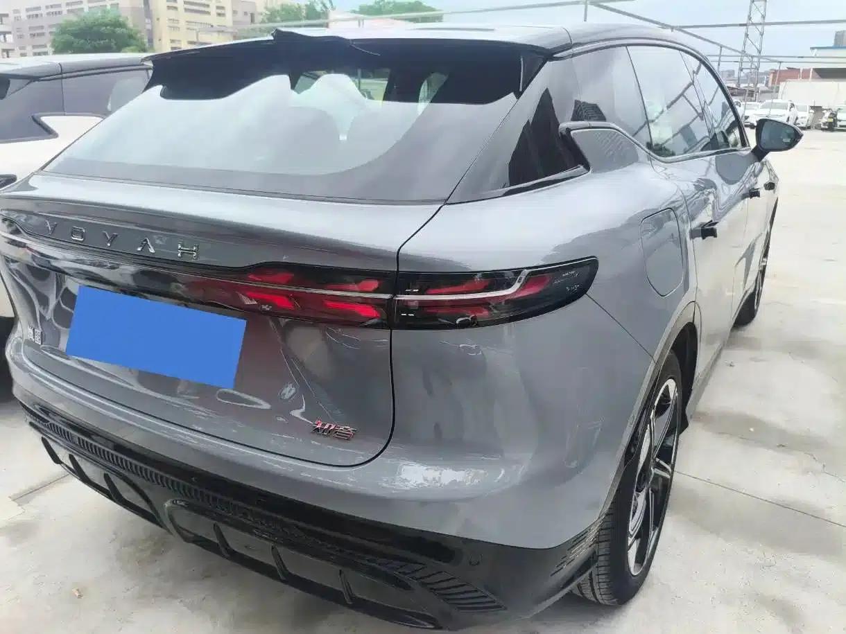 Voyah 2024 Long Range Supercharging Edition — миниатюра 15