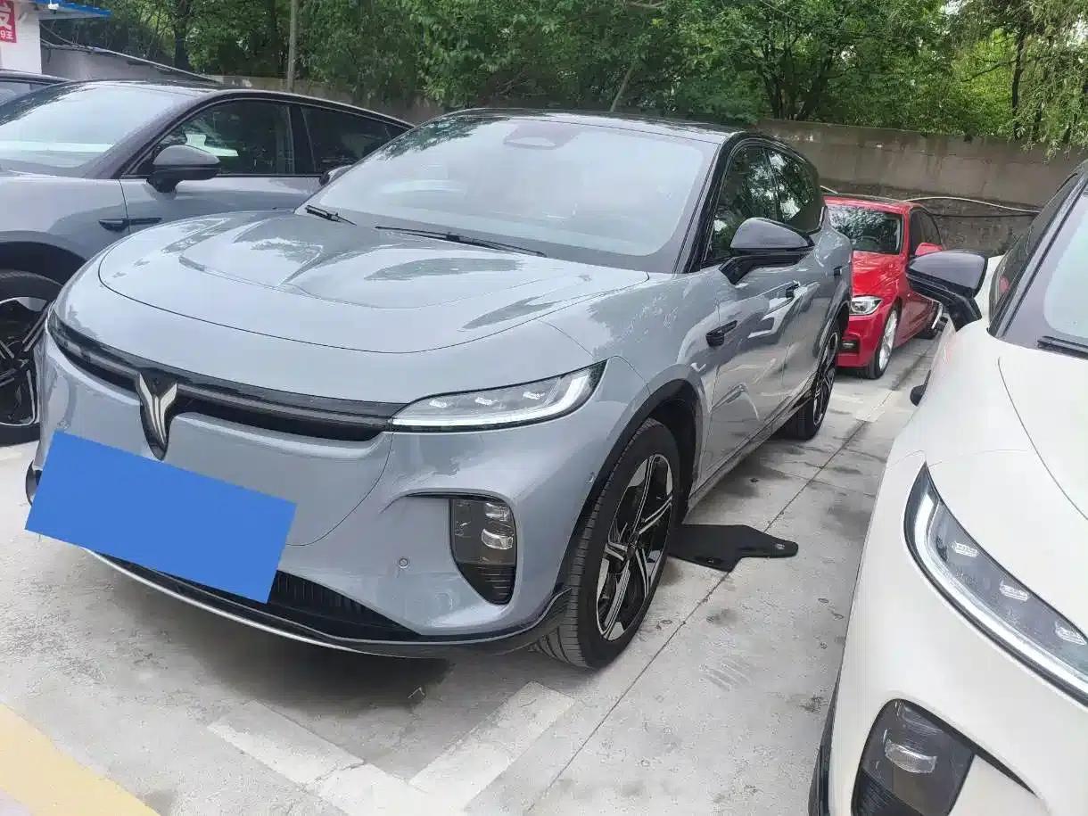 Voyah 2024 Long Range Supercharging Edition — миниатюра 3