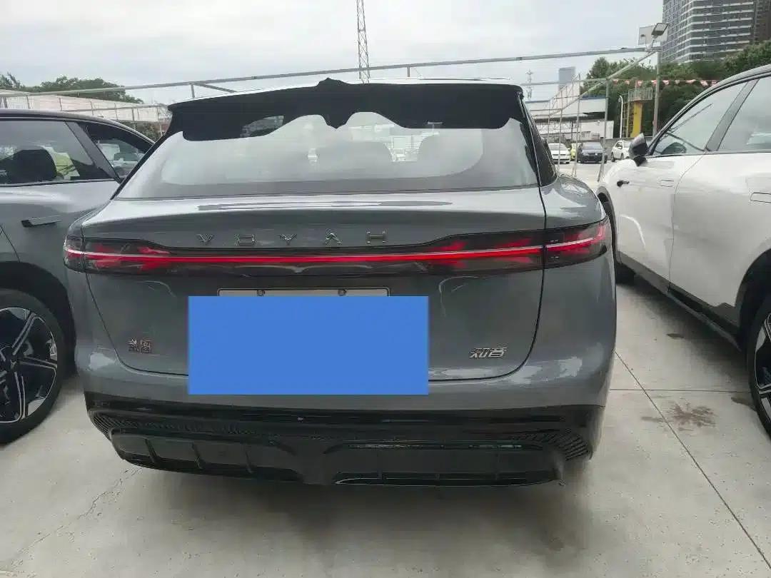 Voyah 2024 Long Range Supercharging Edition — миниатюра 13