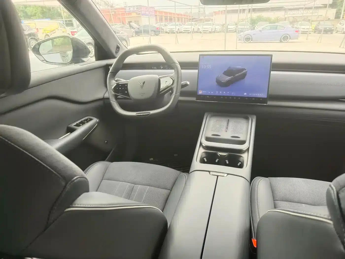 Voyah 2024 Long Range Supercharging Edition — миниатюра 8