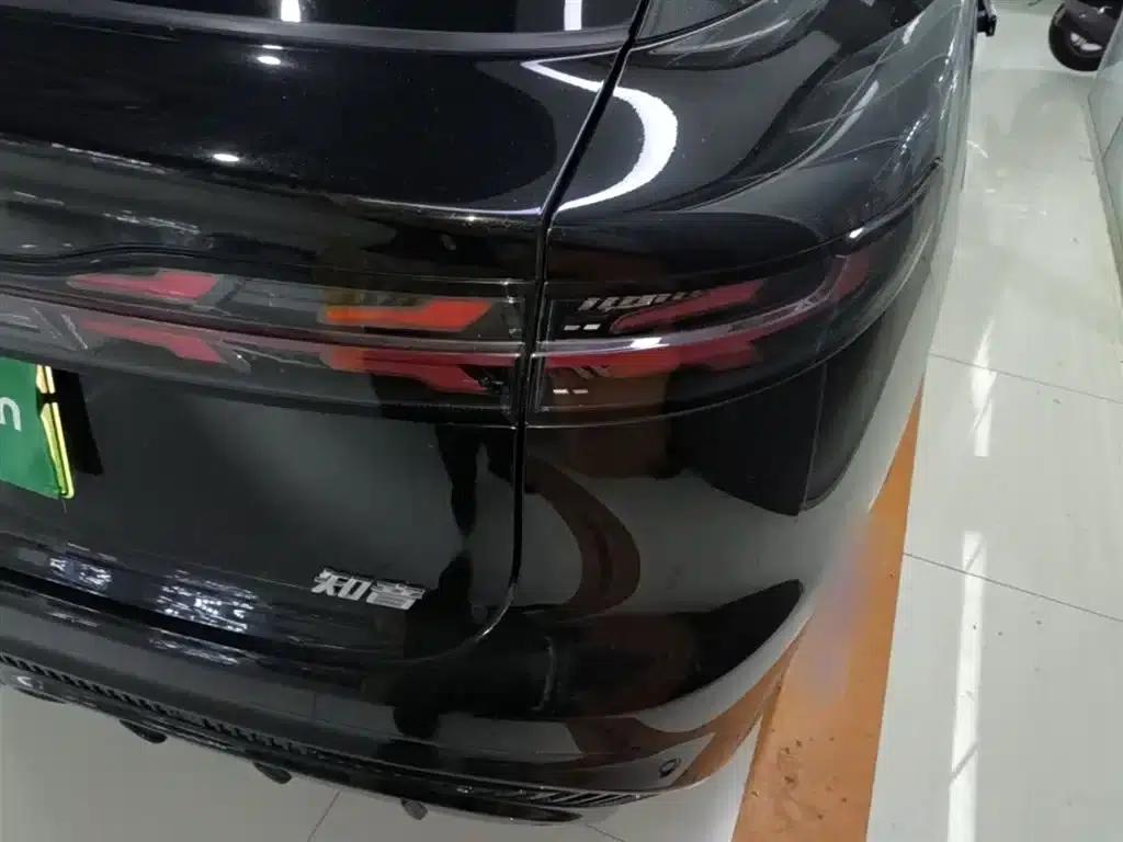 Voyah 2024 Global Edition (4WD) — миниатюра 8