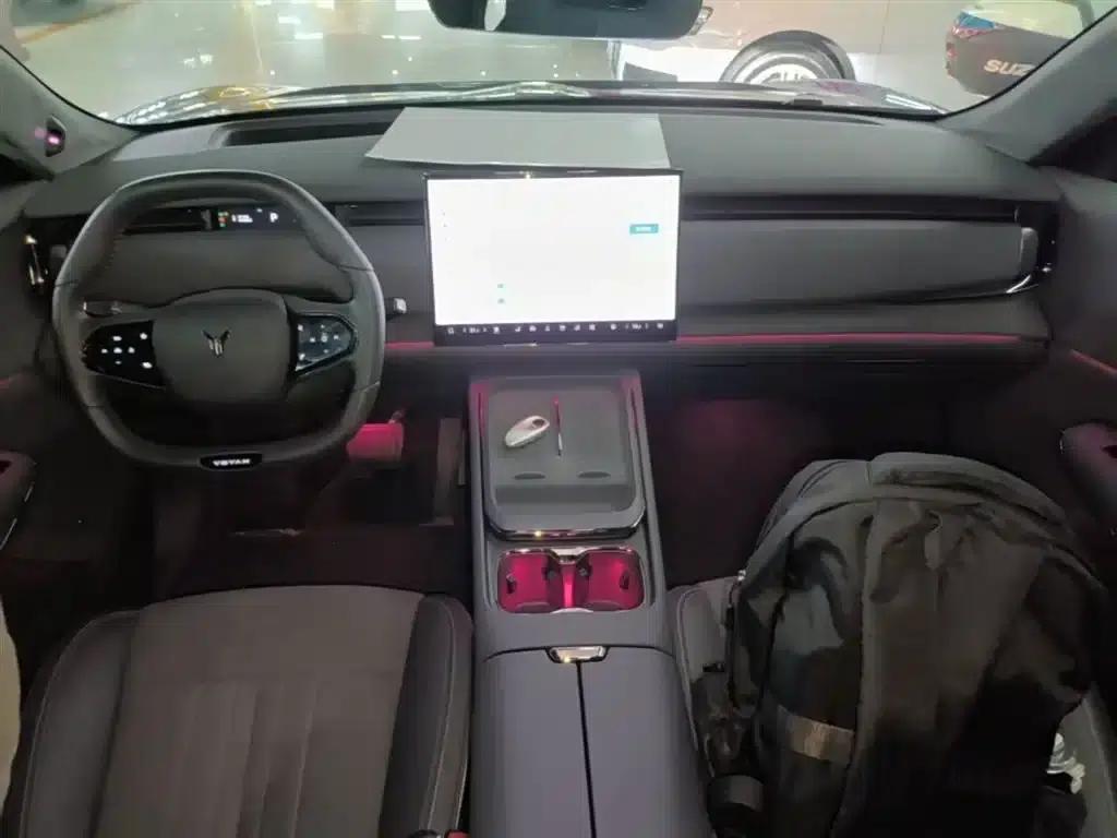Voyah 2024 Global Edition (4WD) — миниатюра 10