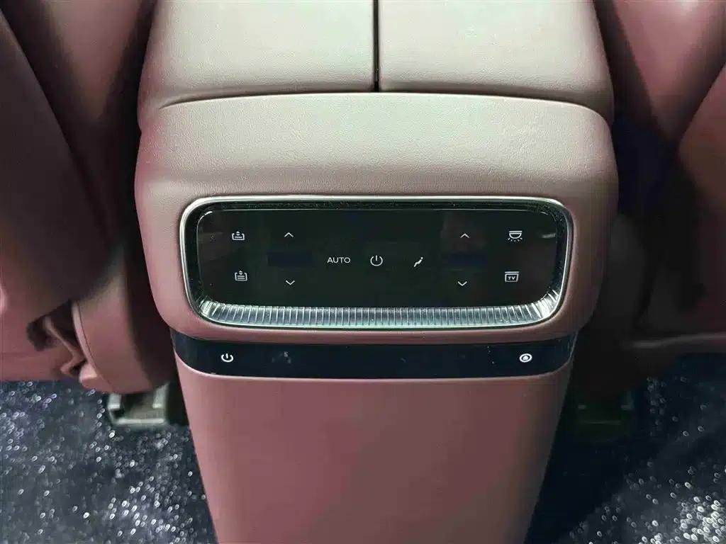 Voyah Taishan 2026 Max+ — миниатюра 17