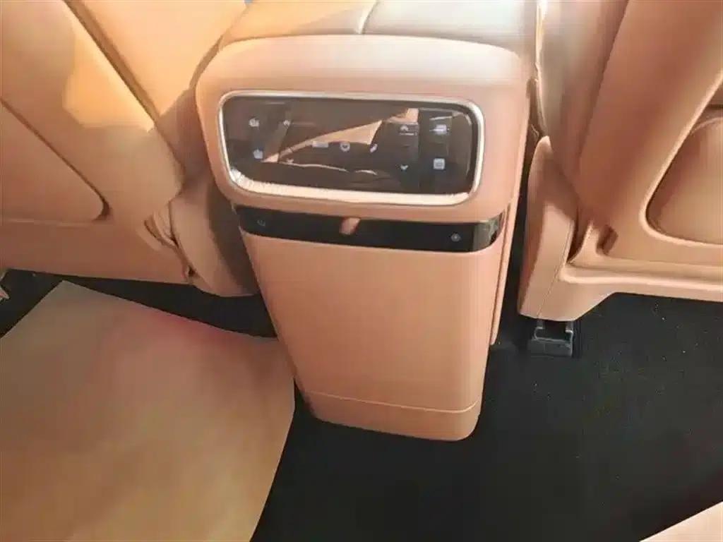 Voyah Taishan 2026 Max+ — миниатюра 14