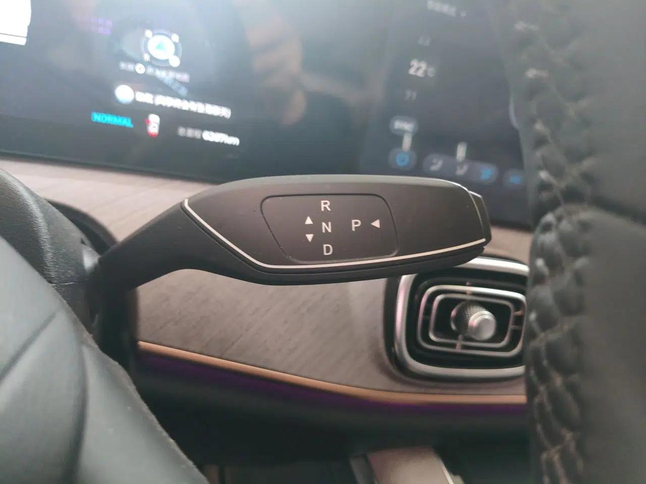 Chery Tiggo 9 C-DM 2025 1.5T 106KM Ultra-Enjoyment Version 5 Seats Lithium Iron Phosphate — миниатюра 15