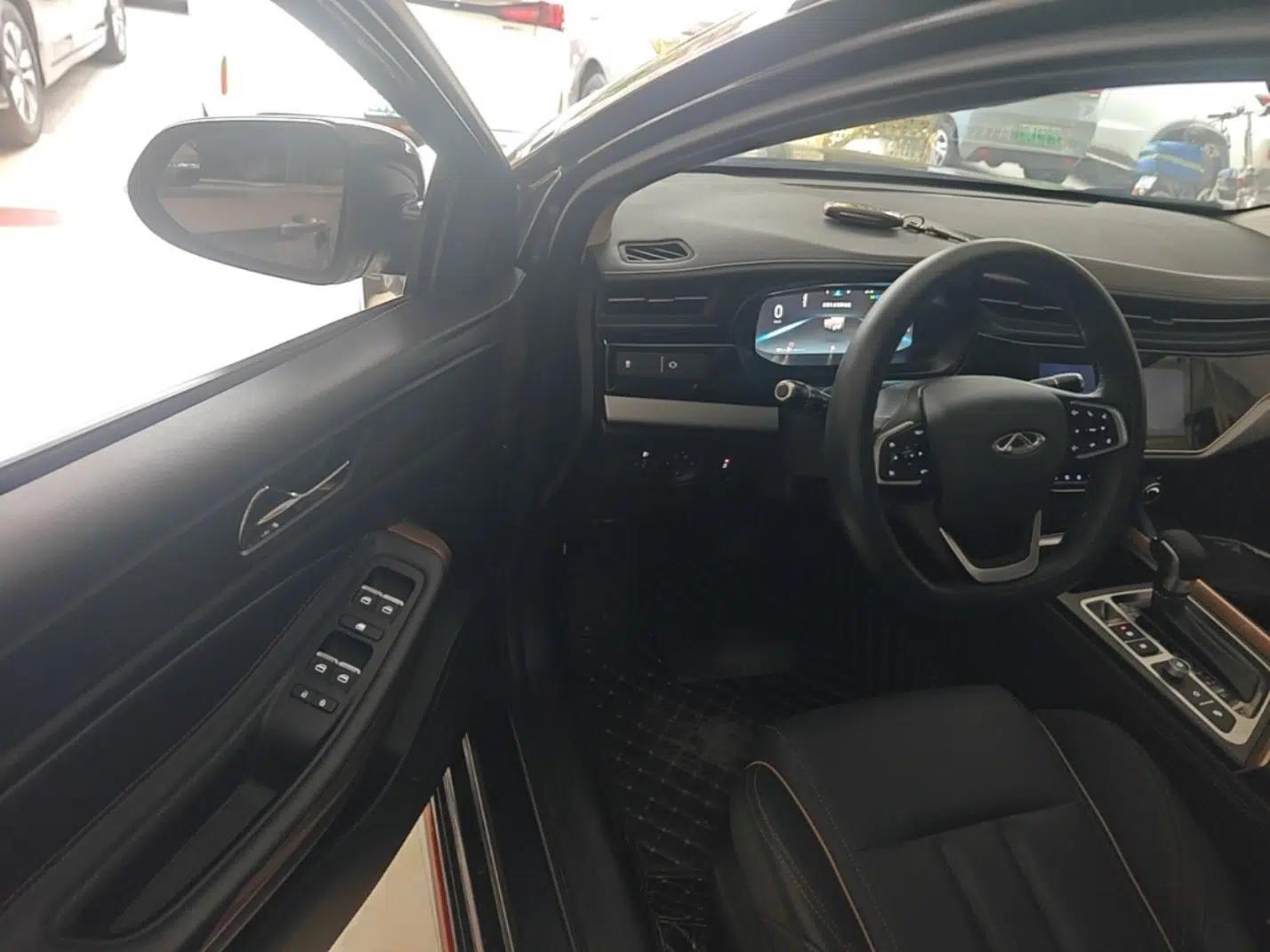 Chery Arrizo 5 PLUS 2023 1.5L CVT EnjoyPLUS — миниатюра 19