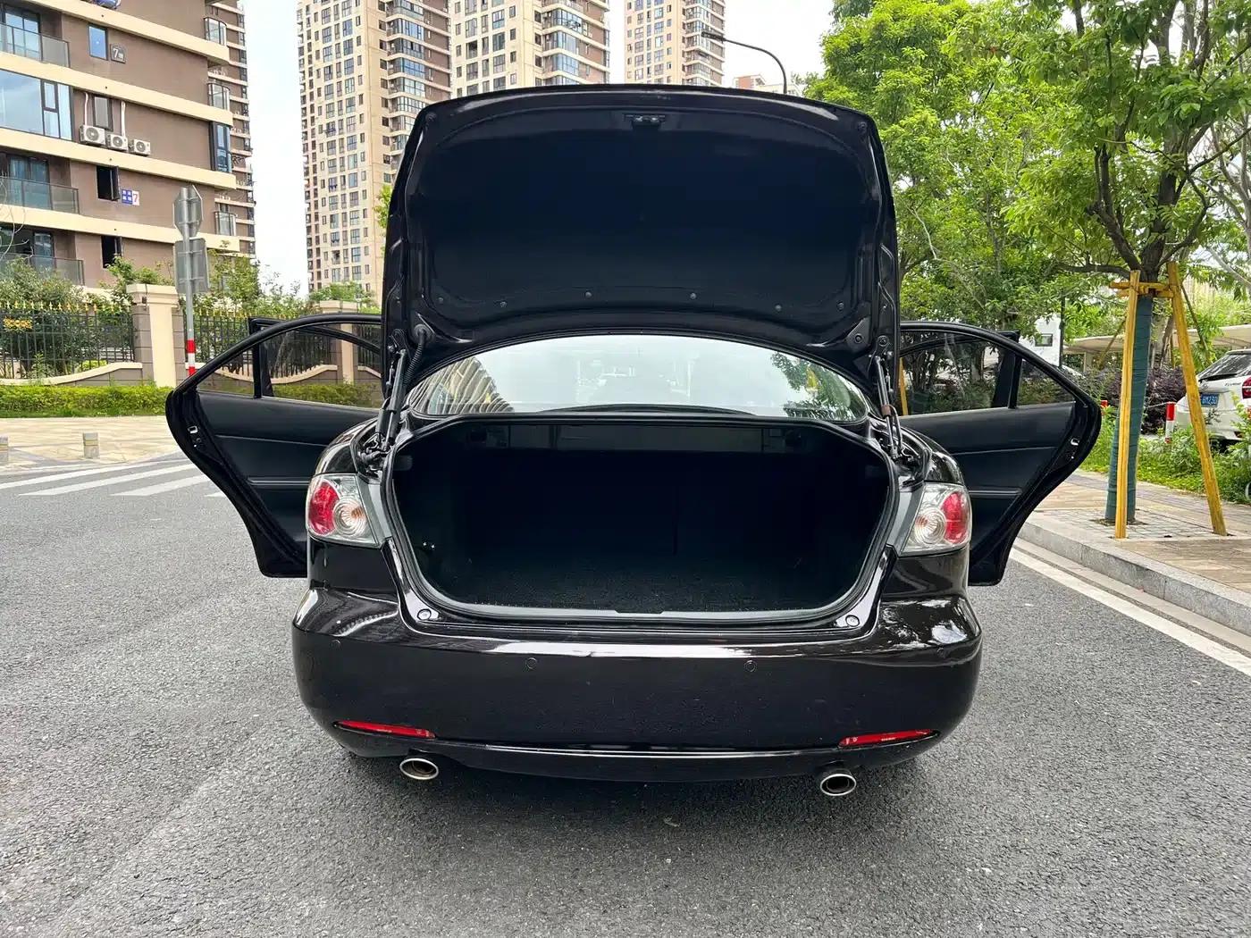 Mazda 6 2015 2.0L Automatic Fashion Edition — миниатюра 16