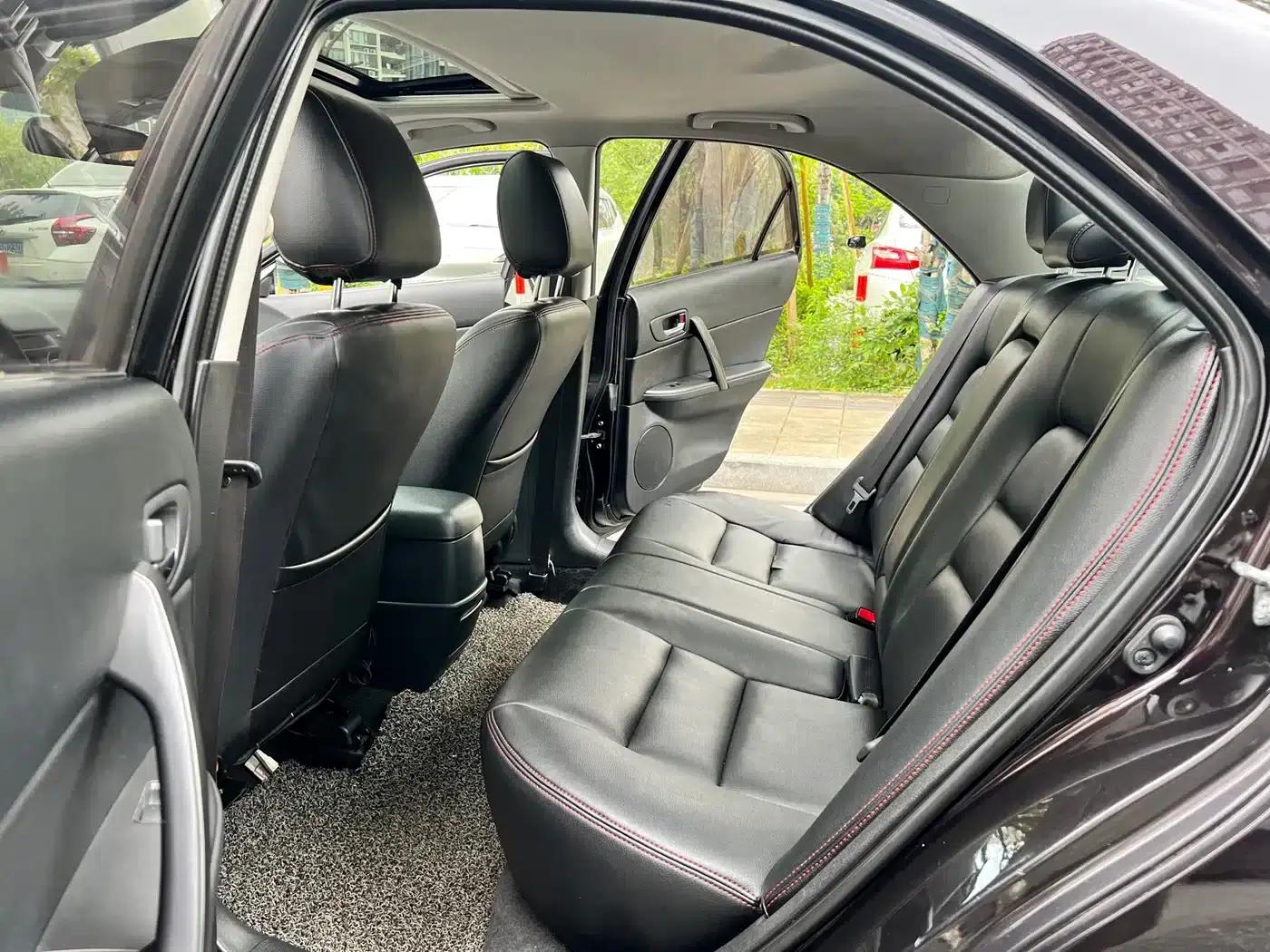 Mazda 6 2015 2.0L Automatic Fashion Edition — миниатюра 18