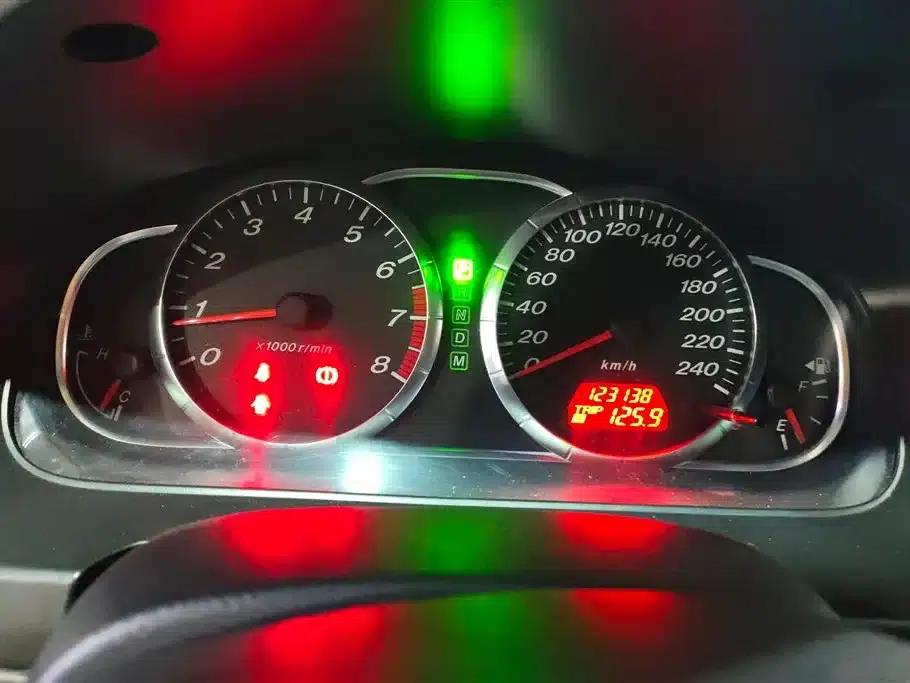 Mazda 6 2015 2.0L Automatic Fashion Edition — миниатюра 14