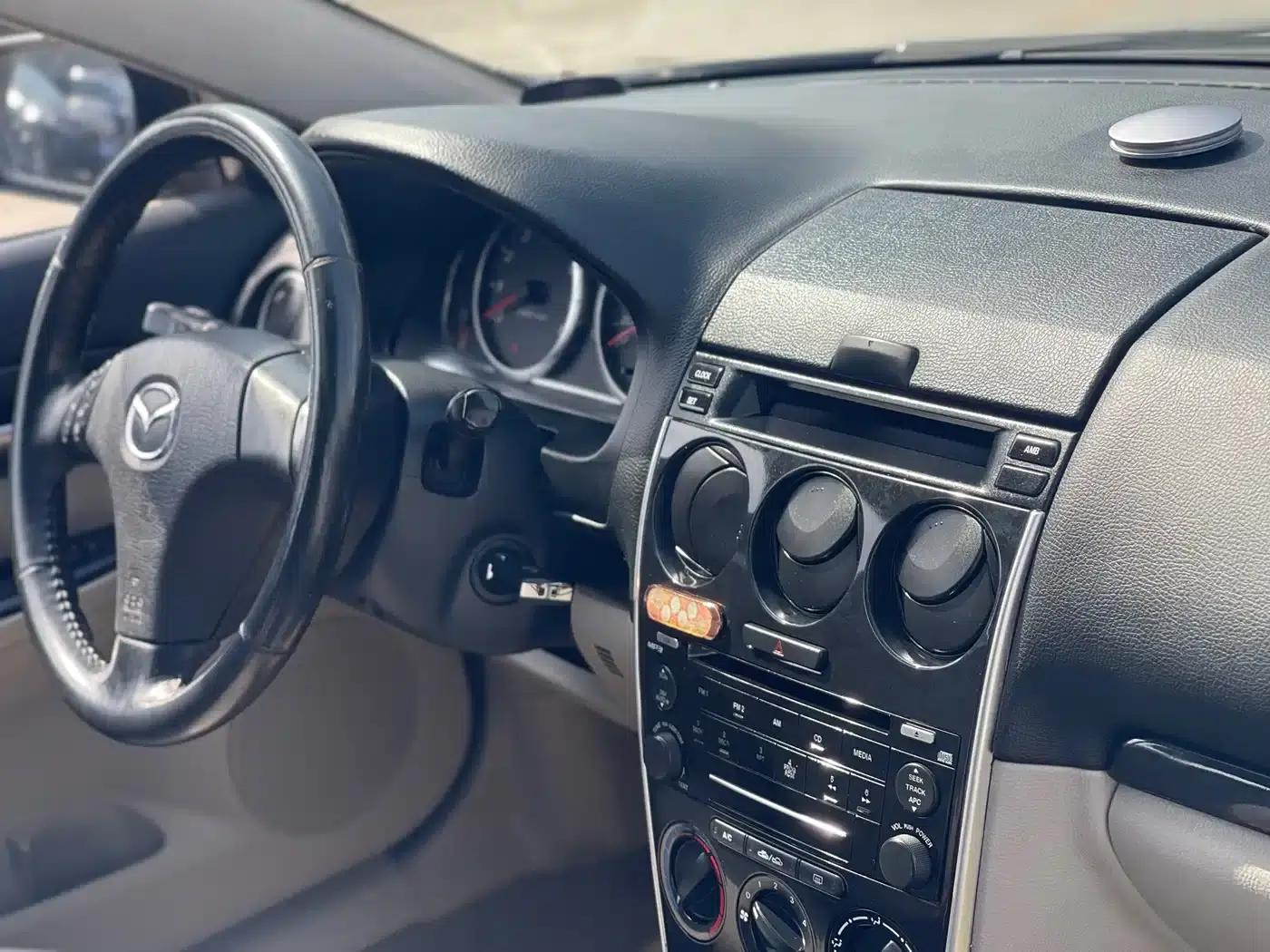 Mazda 6 2011 2.0L Automatic Fashion Edition — миниатюра 10