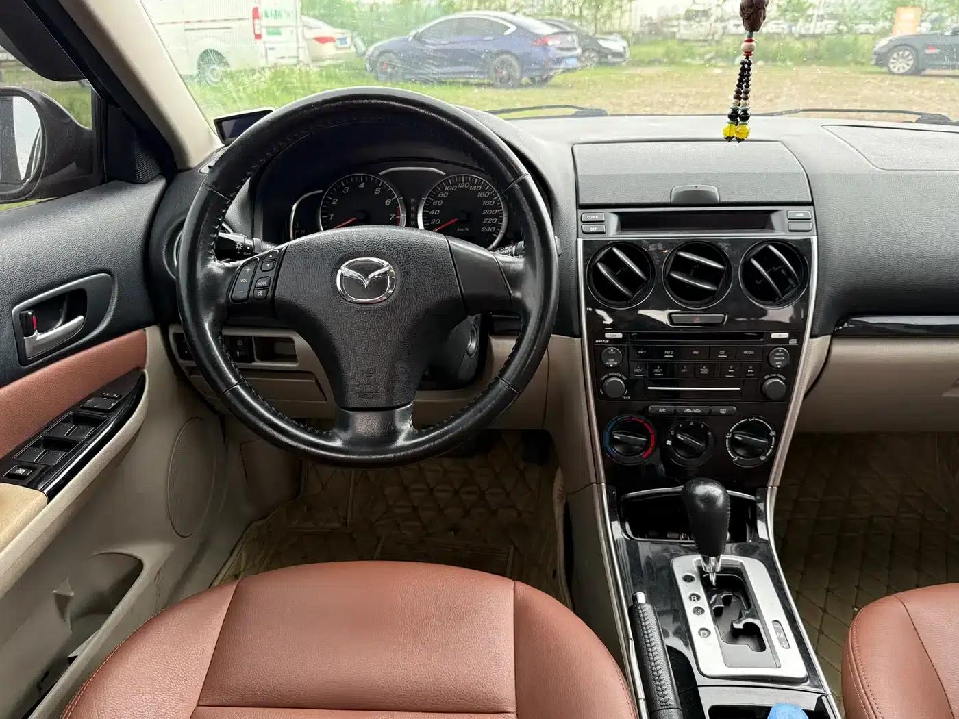 Mazda 6 2011 2.0L Automatic Fashion Edition — миниатюра 3