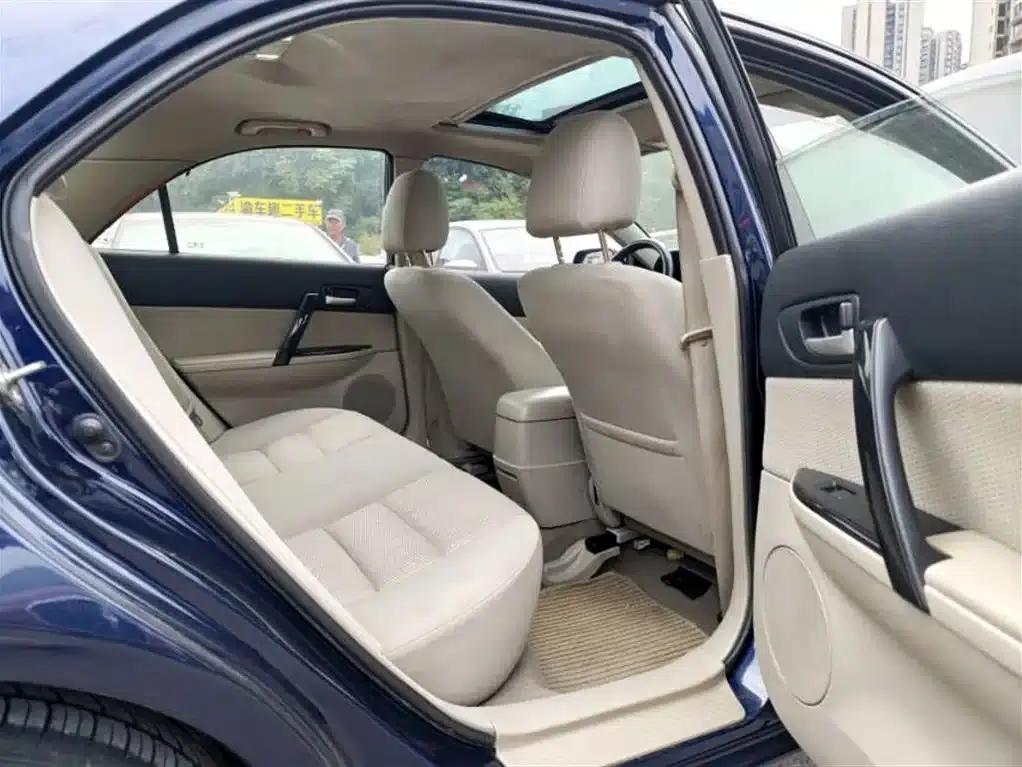 Mazda 6 2011 2.0L Automatic Luxury — миниатюра 8