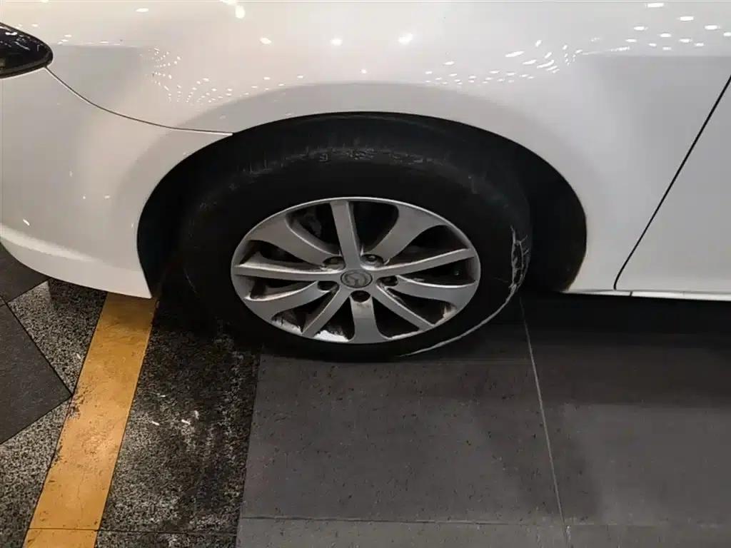 Mazda 6 2013 2.0L Automatic Fashion Edition — миниатюра 23