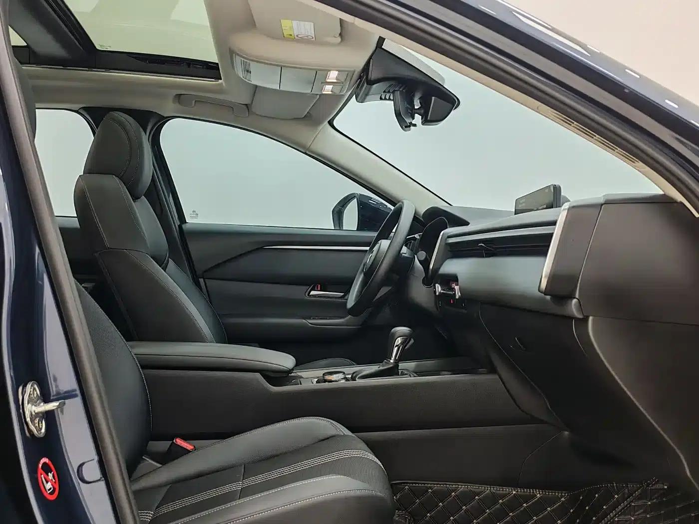 Mazda CX-50 Leading Edition 2023 2.0L — миниатюра 8