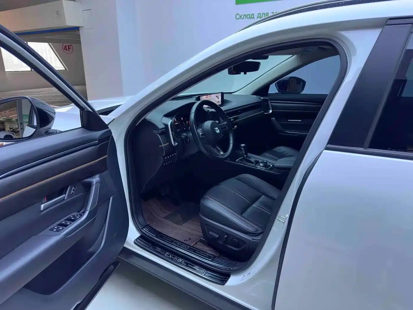 Mazda CX-50 2023 2.0L Comfort Edition — миниатюра 8