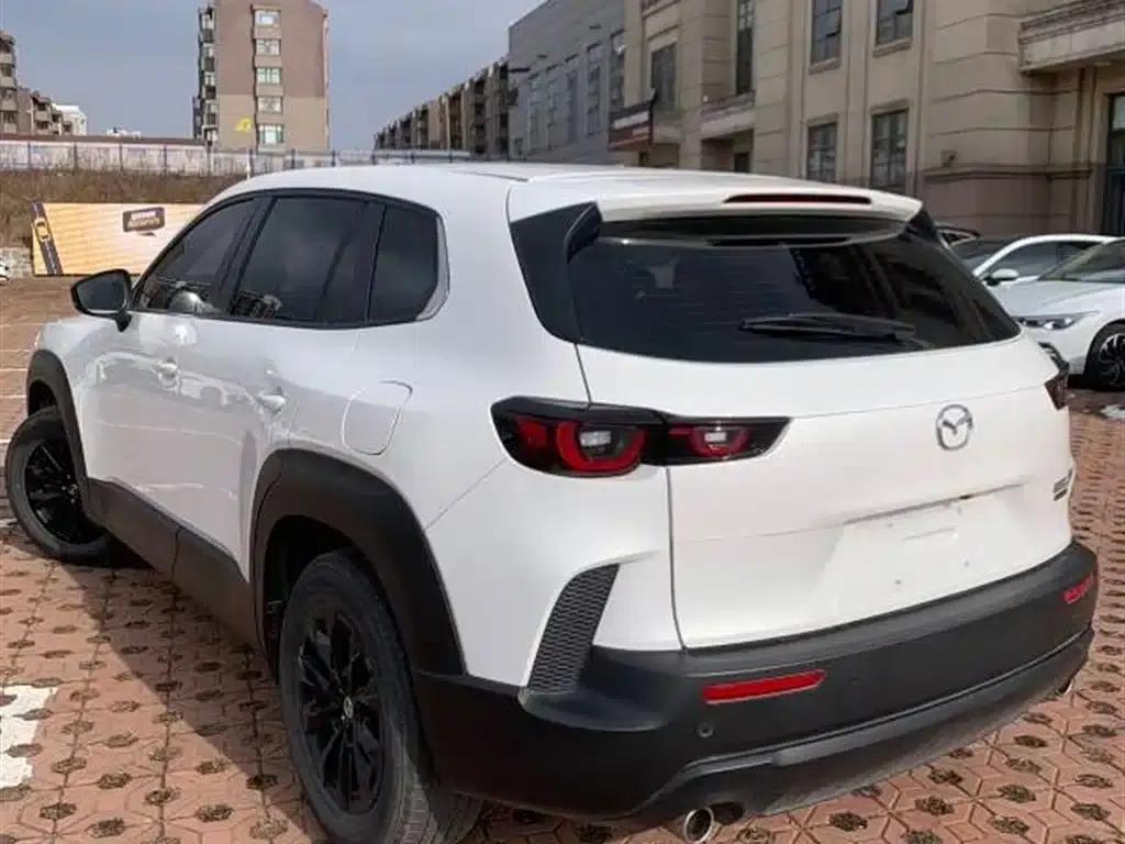 Mazda CX-50 2023 2.0L Comfort Edition — миниатюра 4