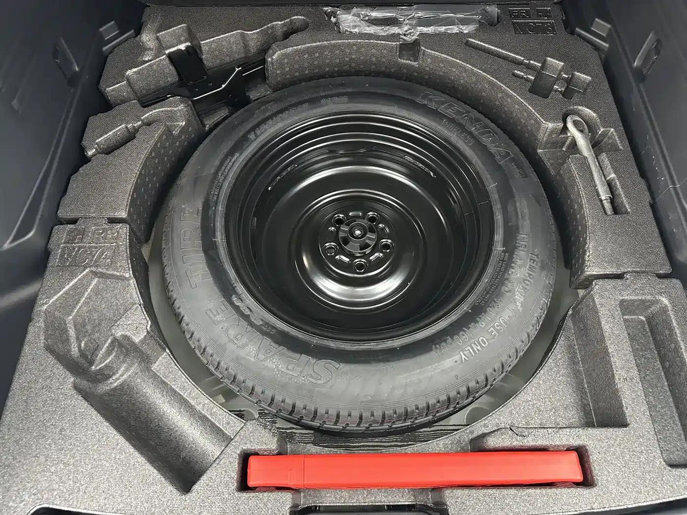Mazda CX-50 2023 2.0L Comfort Edition — миниатюра 18