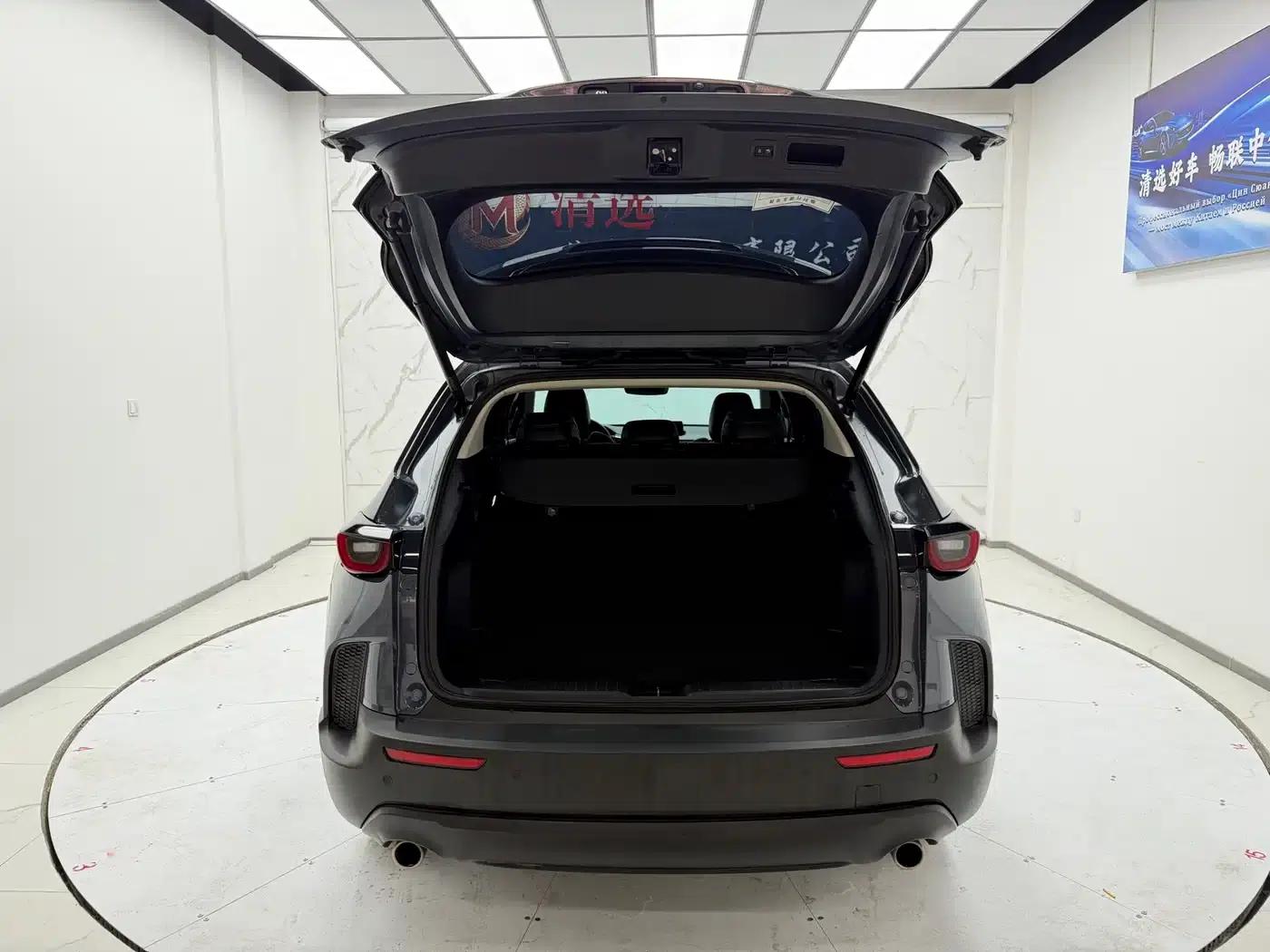 Mazda CX-50 2023 2.0L Comfort Edition — миниатюра 8