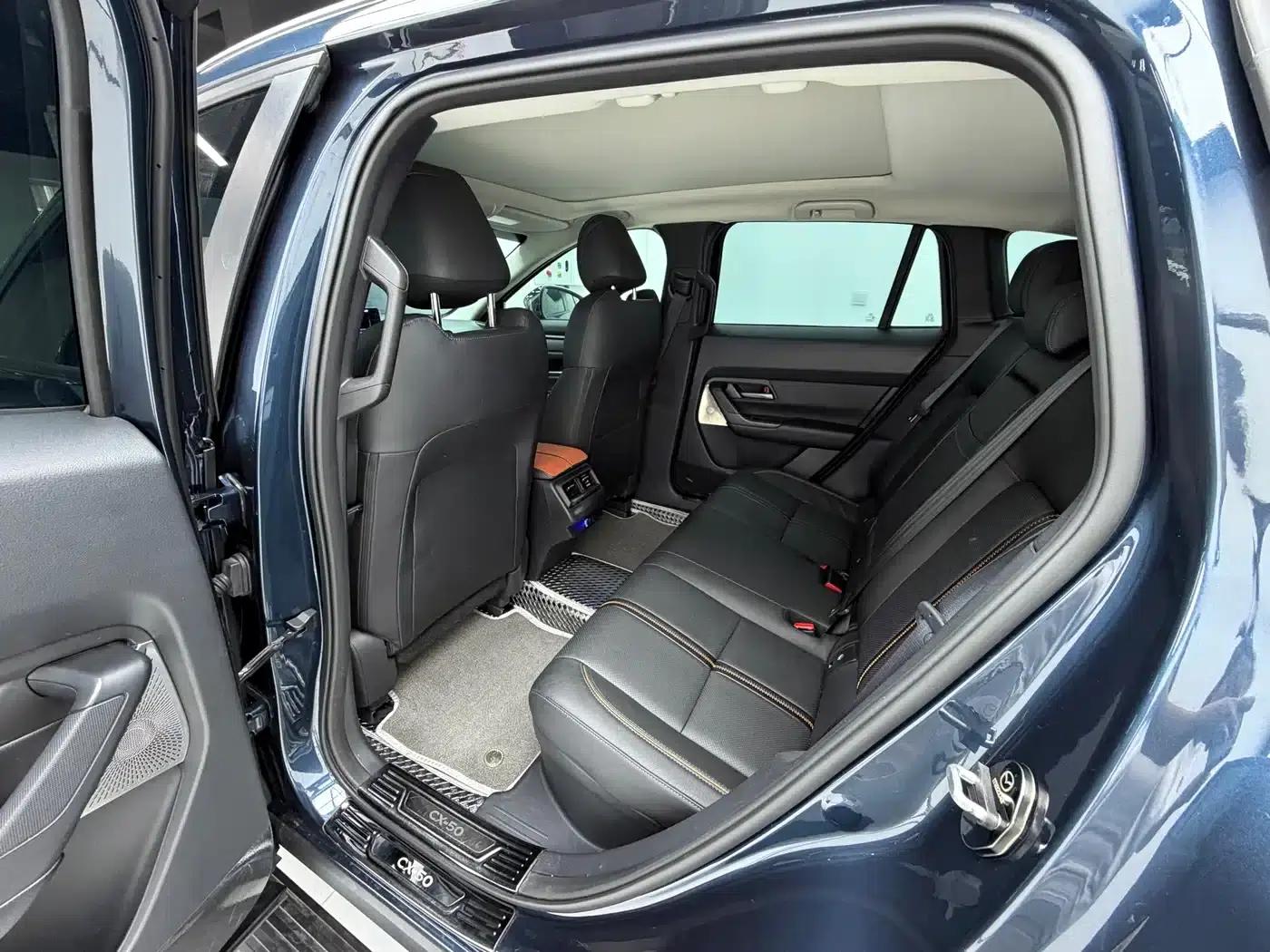 Mazda CX-50 2023 2.0L Comfort Edition — миниатюра 11