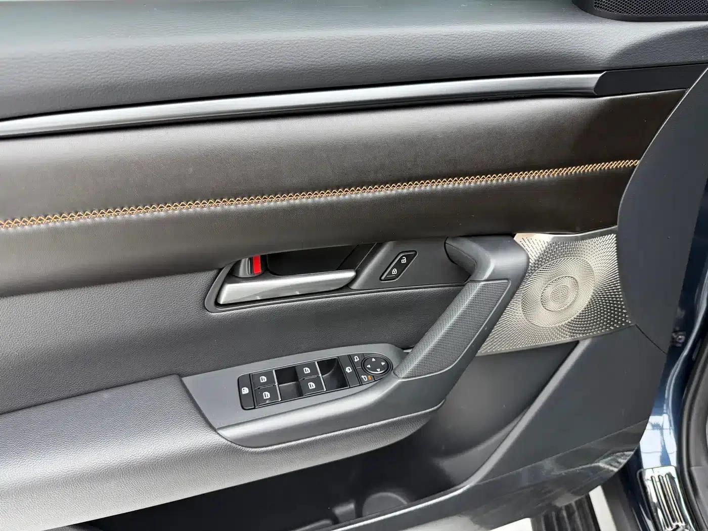 Mazda CX-50 2023 2.0L Comfort Edition — миниатюра 8