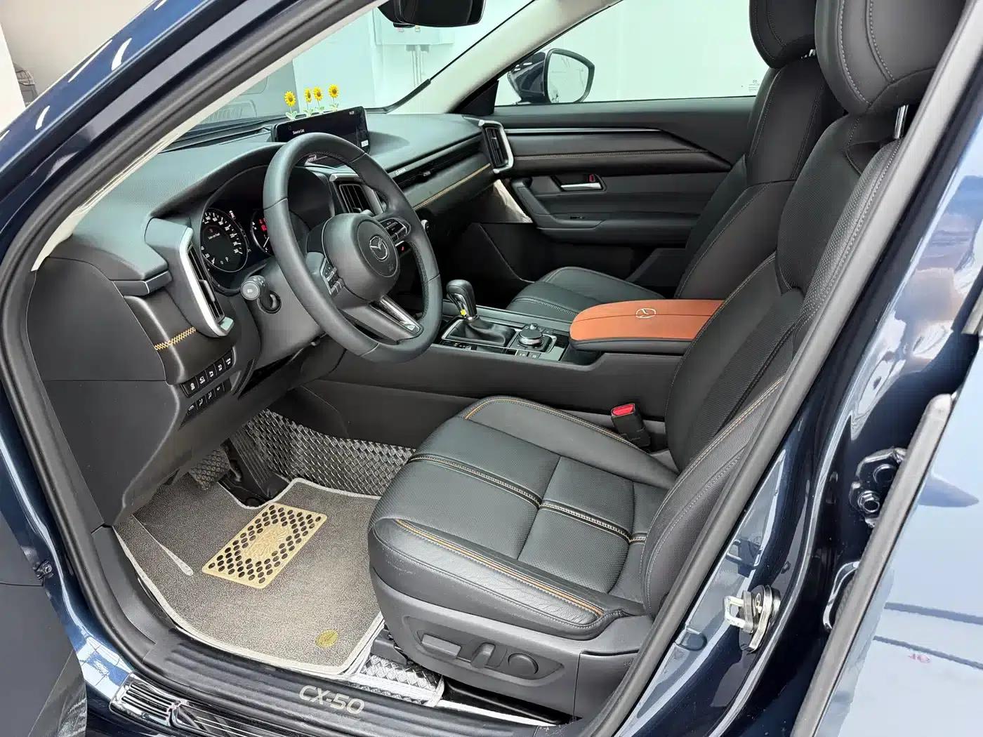 Mazda CX-50 2023 2.0L Comfort Edition — миниатюра 9