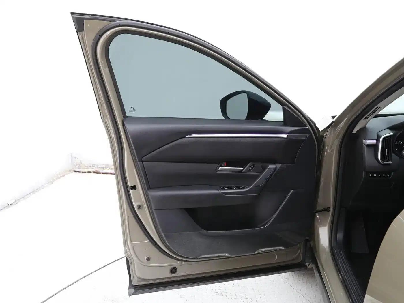 Mazda CX-50 Leading Edition 2023 2.0L — миниатюра 10