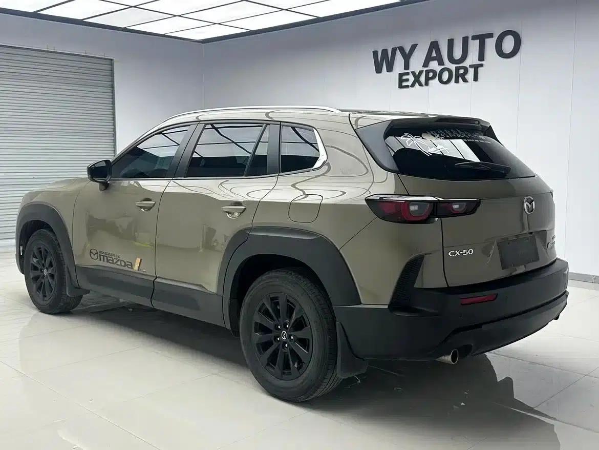 Mazda CX-50 2023 2.0L Comfort Edition — миниатюра 3
