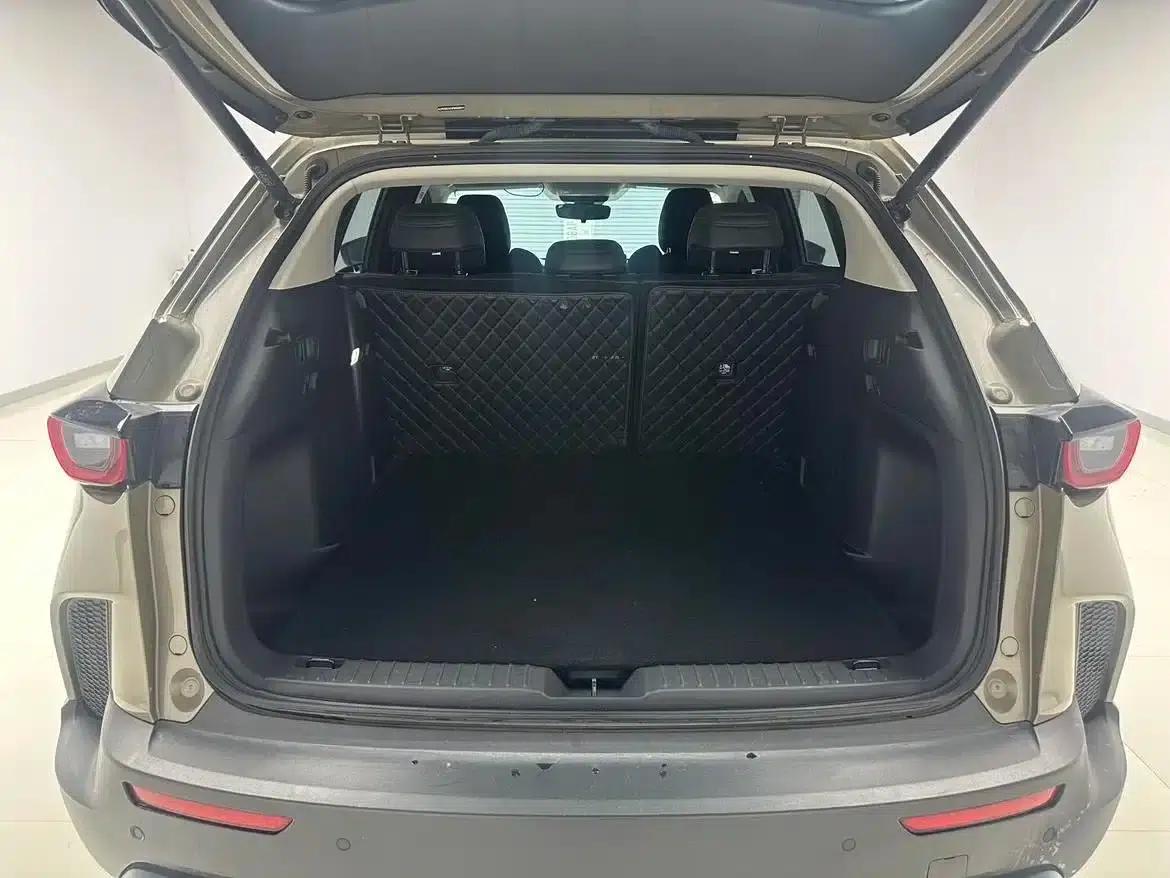 Mazda CX-50 2023 2.0L Comfort Edition — миниатюра 10