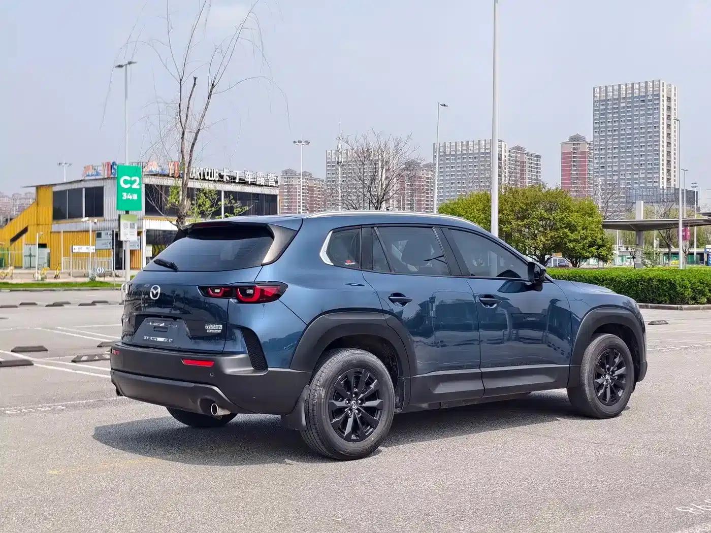 Mazda CX-50 Leading Edition 2023 2.0L — миниатюра 4