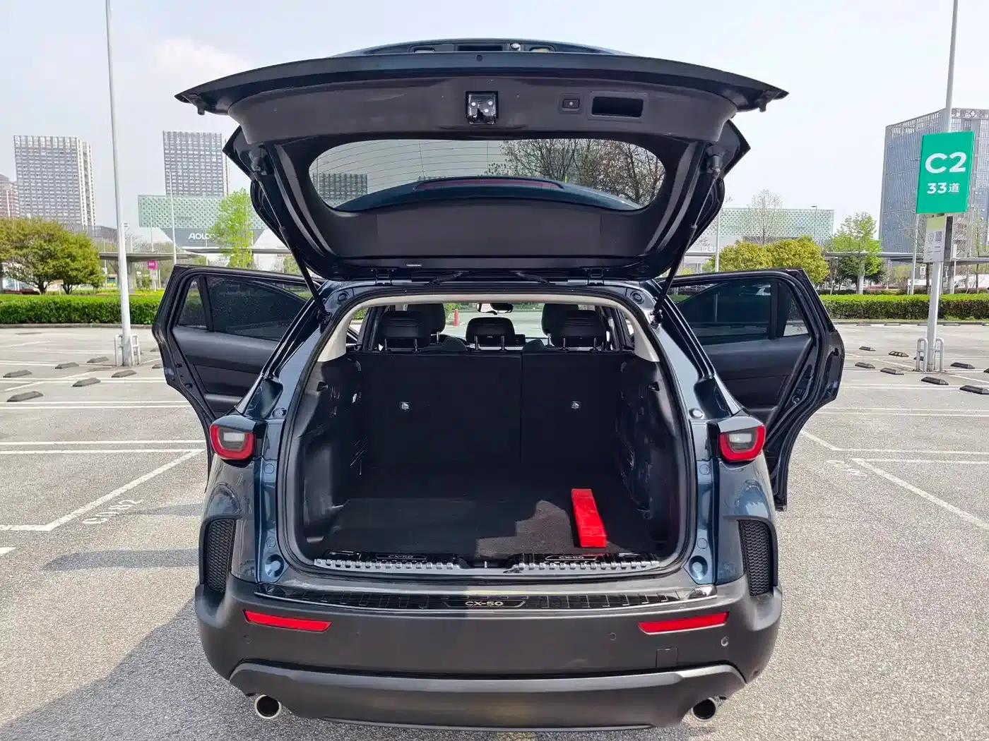 Mazda CX-50 Leading Edition 2023 2.0L — миниатюра 7
