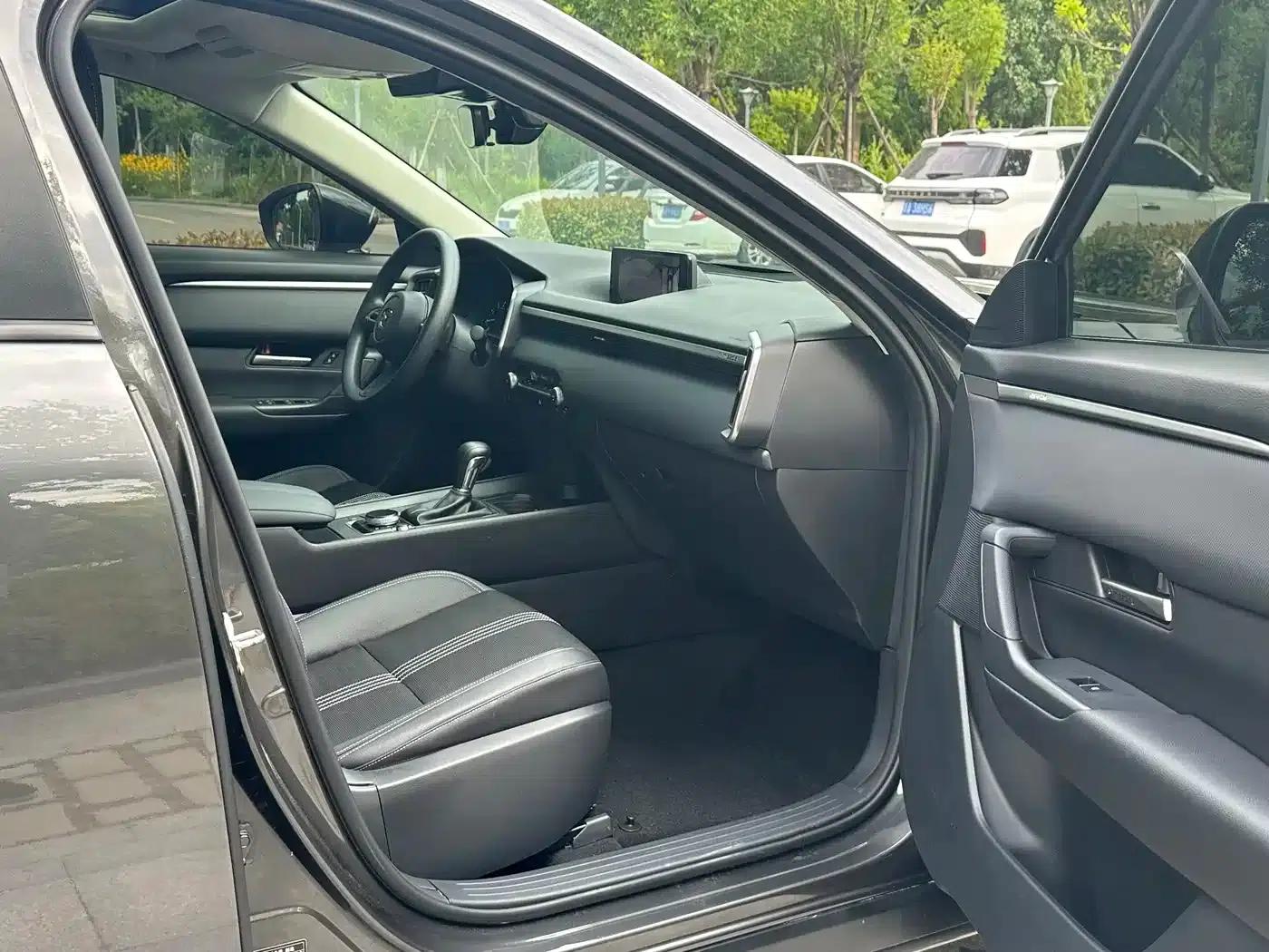 Mazda CX-50 Leading Edition 2023 2.0L — миниатюра 9