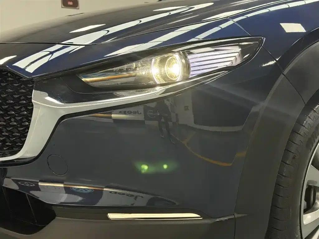 Mazda CX-30 2021 2.0L Automatic Comfort Edition — миниатюра 22