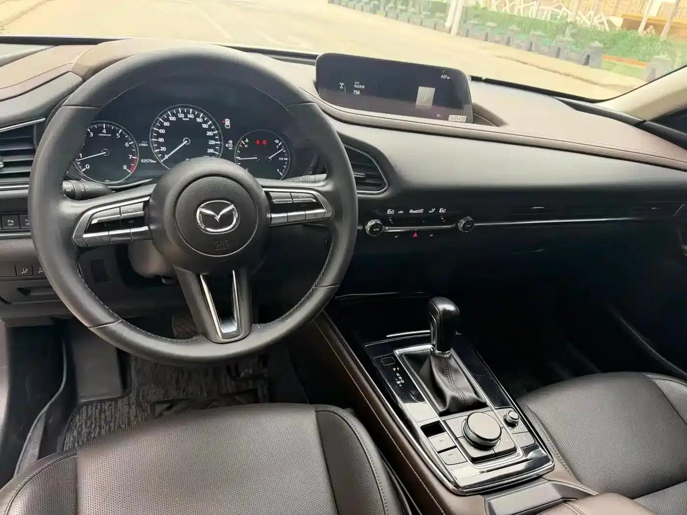 Mazda CX-30 2021 2.0L Automatic Comfort Edition — миниатюра 9