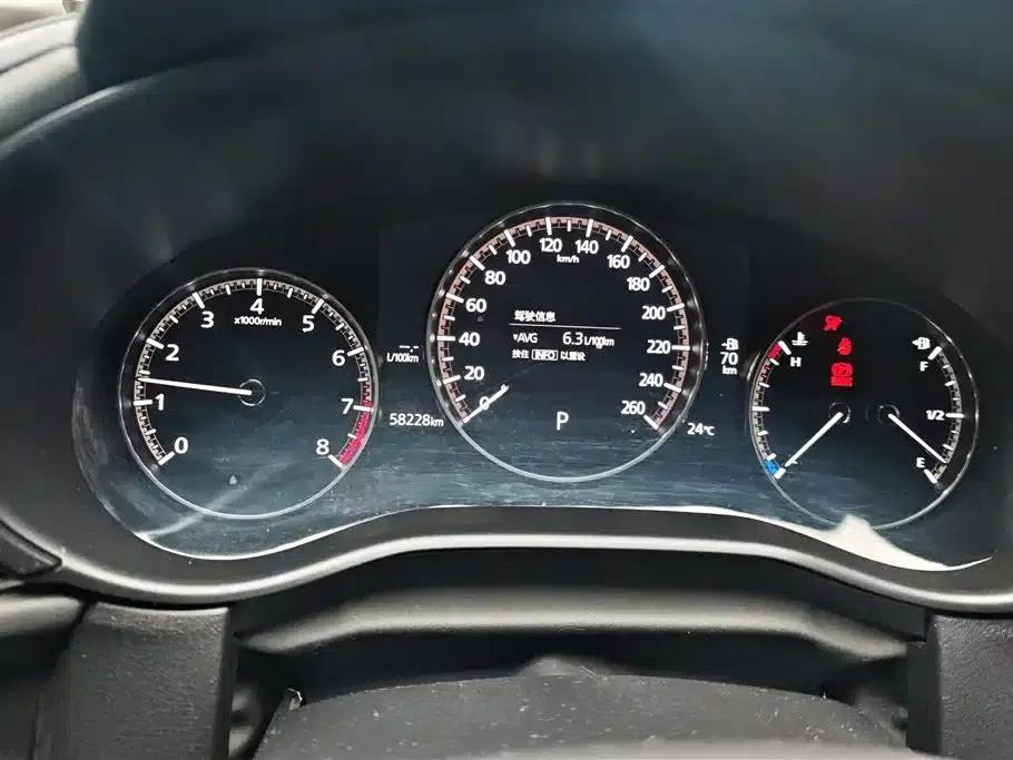 Mazda CX-30 2020 2.0L Automatic Premium Edition — миниатюра 14