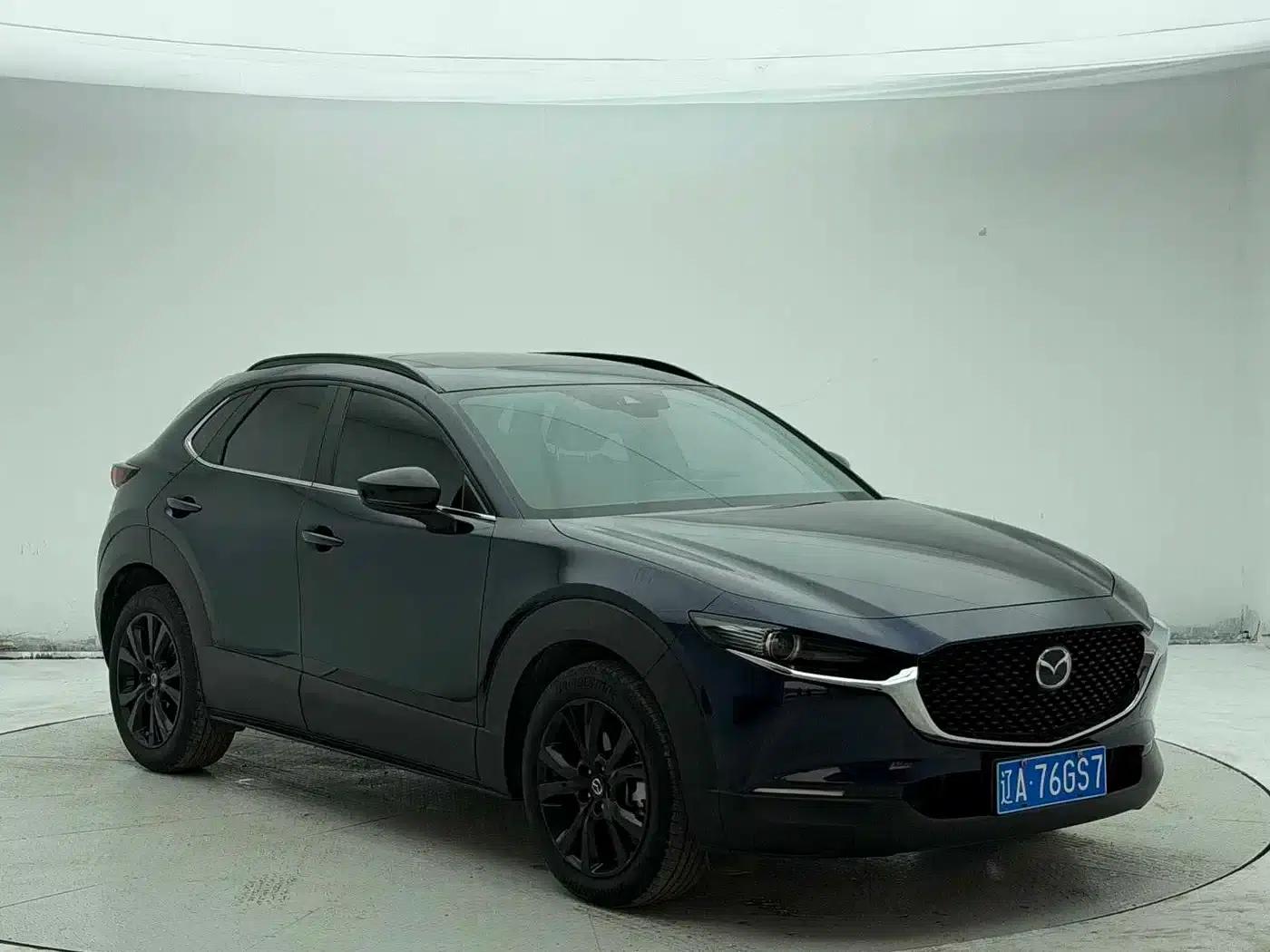 Mazda CX-30 2022 2.0L Automatic Joyful Black Edition — миниатюра 3
