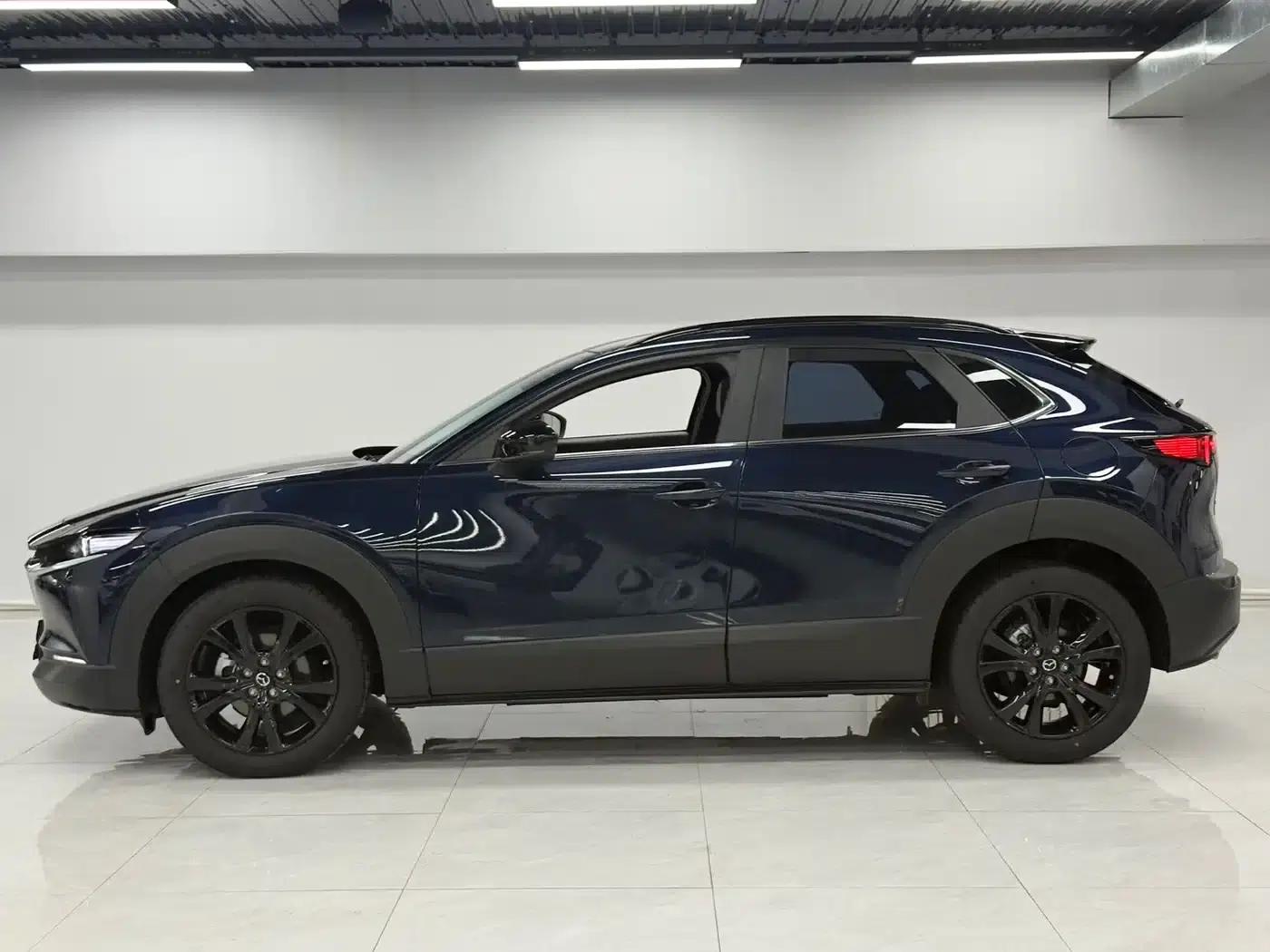 Mazda CX-30 2022 2.0L Automatic Obsidian Edition — миниатюра 3