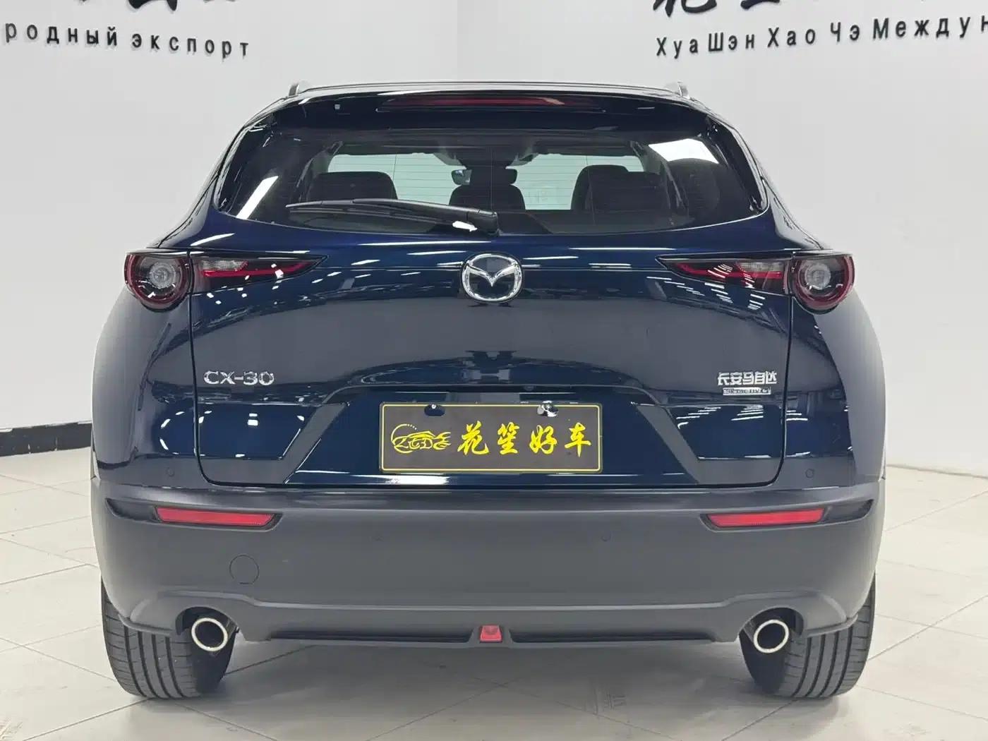 Mazda CX-30 2022 2.0L Automatic Joyful Black Edition — миниатюра 7