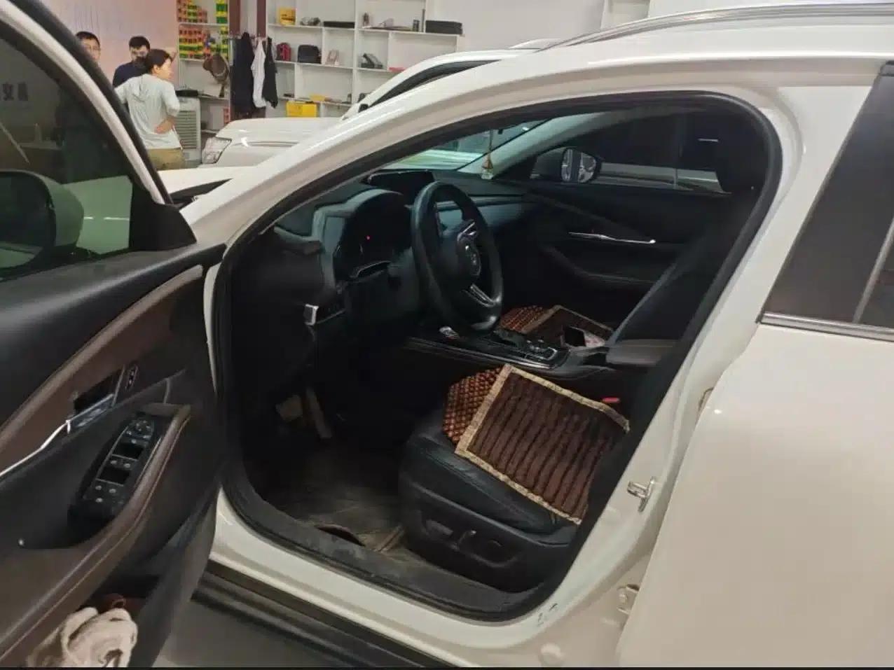 Mazda CX-30 2021 2.0L Automatic Comfort Edition — миниатюра 7