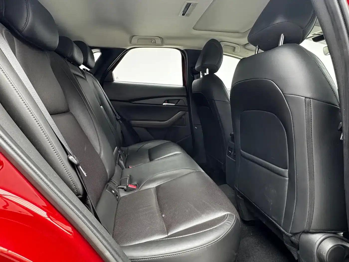 Mazda CX-30 2021 2.0L Automatic Premium Edition — миниатюра 12